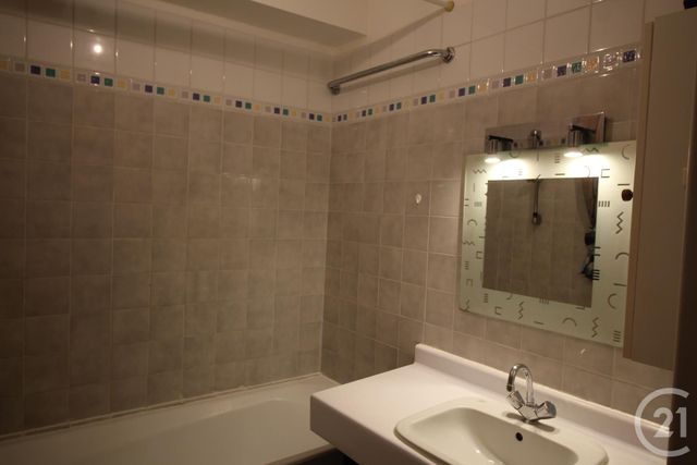 Afficher la photo en grand appartement à vendre - 3 pièces - 55.0 m2 - PARIS - 75005 - ILE-DE-FRANCE - Century 21 Quartier Latin