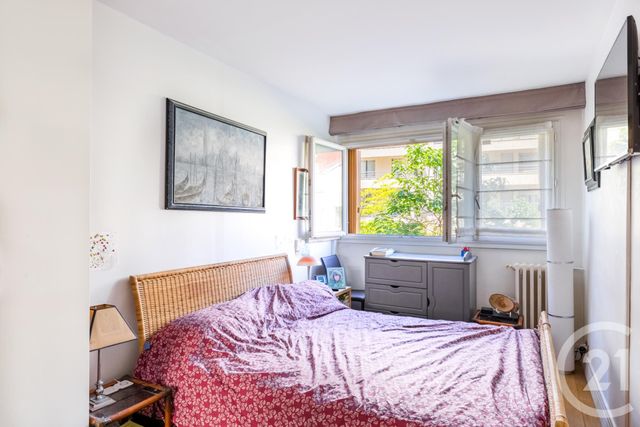 Appartement F4 à vendre - 4 pièces - 78.0 m2 - PARIS - 75013 - ILE-DE-FRANCE - Century 21 Quartier Latin Appartement F4 à vendre - 4 pièces - 78.0 m2 - PARIS - 75013 - ILE-DE-FRANCE - Century 21 Quartier Latin