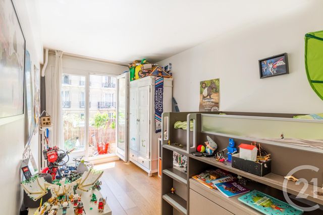 Appartement F4 à vendre - 4 pièces - 78.0 m2 - PARIS - 75013 - ILE-DE-FRANCE - Century 21 Quartier Latin Appartement F4 à vendre - 4 pièces - 78.0 m2 - PARIS - 75013 - ILE-DE-FRANCE - Century 21 Quartier Latin