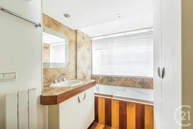 appartement à vendre - 4 pièces - 75.22 m2 - PARIS - 75005 - ILE-DE-FRANCE - Century 21 Quartier Latin appartement à vendre - 4 pièces - 75.22 m2 - PARIS - 75005 - ILE-DE-FRANCE - Century 21 Quartier Latin