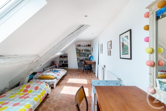 Afficher la photo en grand appartement à vendre - 5 pièces - 80.34 m2 - PARIS - 75010 - ILE-DE-FRANCE - Century 21 Quartier Latin