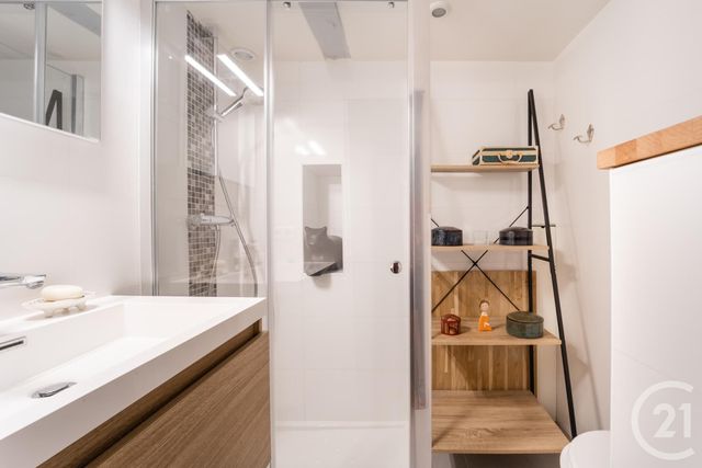 Afficher la photo en grand Appartement F3 à vendre - 3 pièces - 44.5 m2 - PARIS - 75005 - ILE-DE-FRANCE - Century 21 Quartier Latin