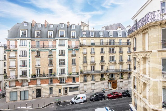 Appartement Studio à vendre - 1 pièce - 27.36 m2 - PARIS - 75013 - ILE-DE-FRANCE - Century 21 Quartier Latin
