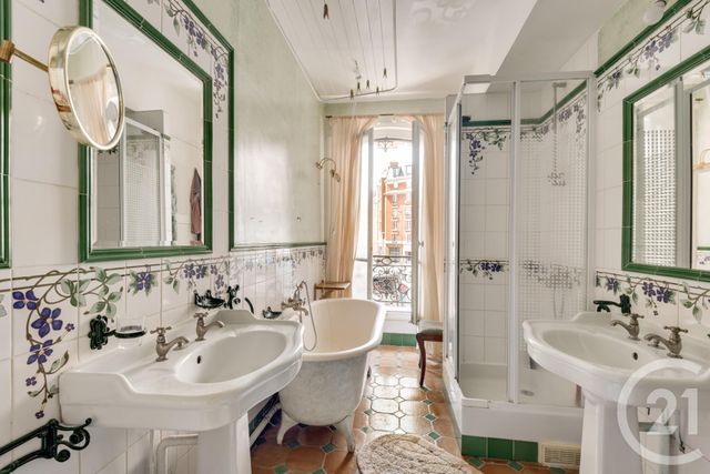 Appartement F5 à vendre - 5 pièces - 126.08 m2 - PARIS - 75005 - ILE-DE-FRANCE - Century 21 Quartier Latin