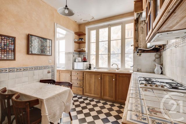 Appartement F5 à vendre - 5 pièces - 126.08 m2 - PARIS - 75005 - ILE-DE-FRANCE - Century 21 Quartier Latin