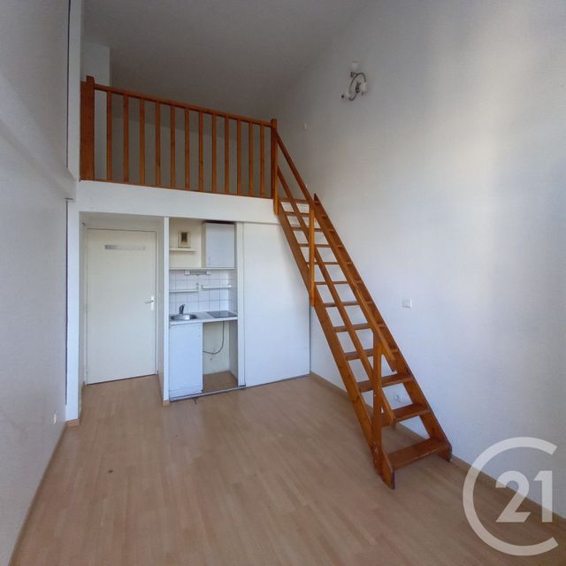 Appartement Studio à vendre - 1 pièce - 26.17 m2 - PARIS - 75011 - ILE-DE-FRANCE - Century 21 Quartier Latin