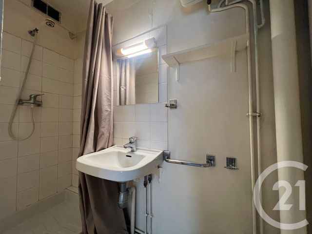 Appartement F1 à vendre - 1 pièce - 9.85 m2 - PARIS - 75005 - ILE-DE-FRANCE - Century 21 Quartier Latin