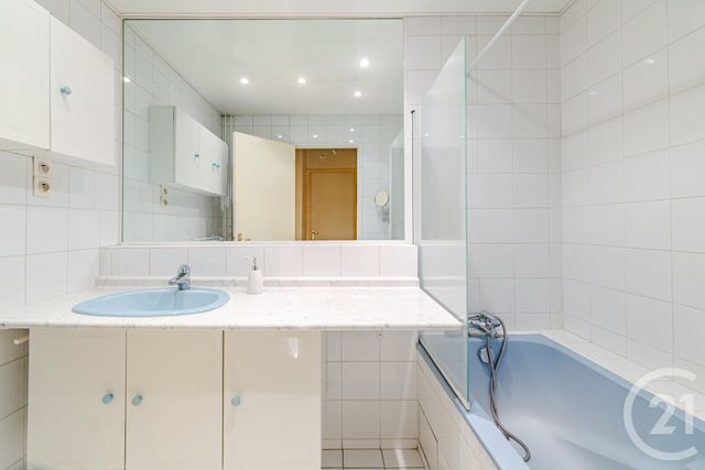 Appartement F3 à vendre - 3 pièces - 71.87 m2 - PARIS - 75005 - ILE-DE-FRANCE - Century 21 Quartier Latin