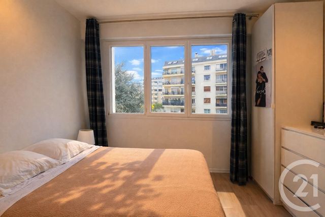 Appartement F2 à vendre - 2 pièces - 47.5 m2 - ST MANDE - 94 - ILE-DE-FRANCE - Century 21 Quartier Latin