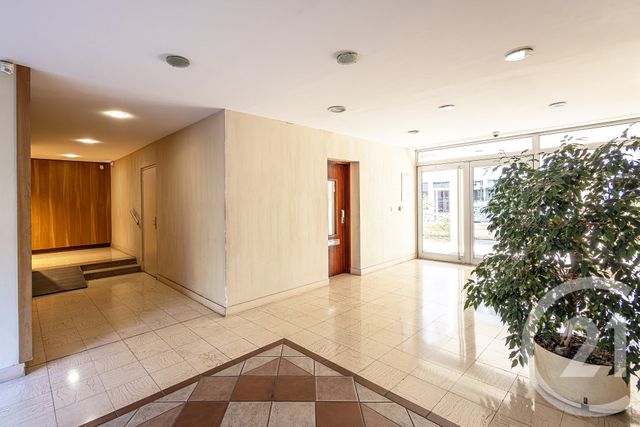 Appartement F1 à vendre - 1 pièce - 31.0 m2 - PARIS - 75005 - ILE-DE-FRANCE - Century 21 Quartier Latin