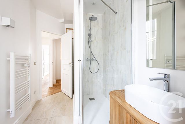 Appartement à vendre - 4 pièces - 81.67 m2 - PARIS - 75005 - ILE-DE-FRANCE - Century 21 Quartier Latin