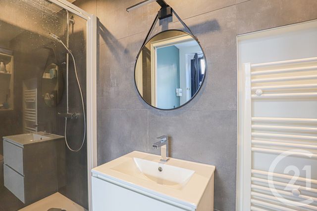 Appartement à vendre - 3 pièces - 48.51 m2 - PARIS - 75011 - ILE-DE-FRANCE - Century 21 Quartier Latin