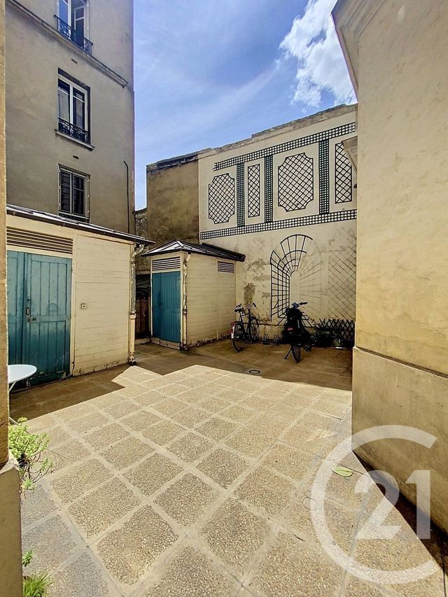 Appartement F2 à vendre - 2 pièces - 51.06 m2 - PARIS - 75020 - ILE-DE-FRANCE - Century 21 Quartier Latin