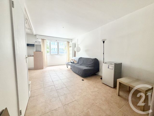 Appartement F1 à vendre - 1 pièce - 30.17 m2 - PARIS - 75013 - ILE-DE-FRANCE - Century 21 Quartier Latin