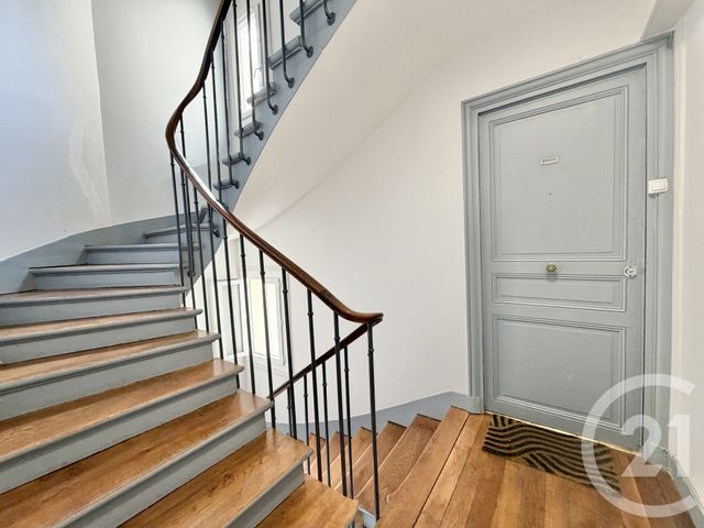 Appartement F3 à vendre - 3 pièces - 46.06 m2 - PARIS - 75019 - ILE-DE-FRANCE - Century 21 Quartier Latin