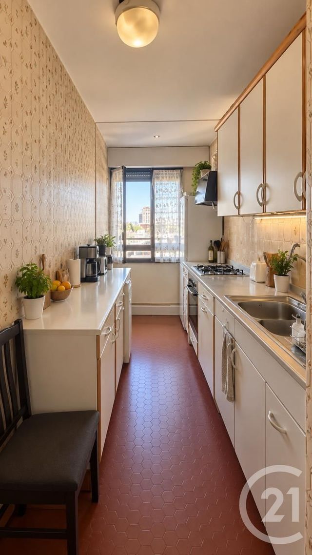 Appartement F2 à vendre - 2 pièces - 57.0 m2 - PARIS - 75019 - ILE-DE-FRANCE - Century 21 Quartier Latin